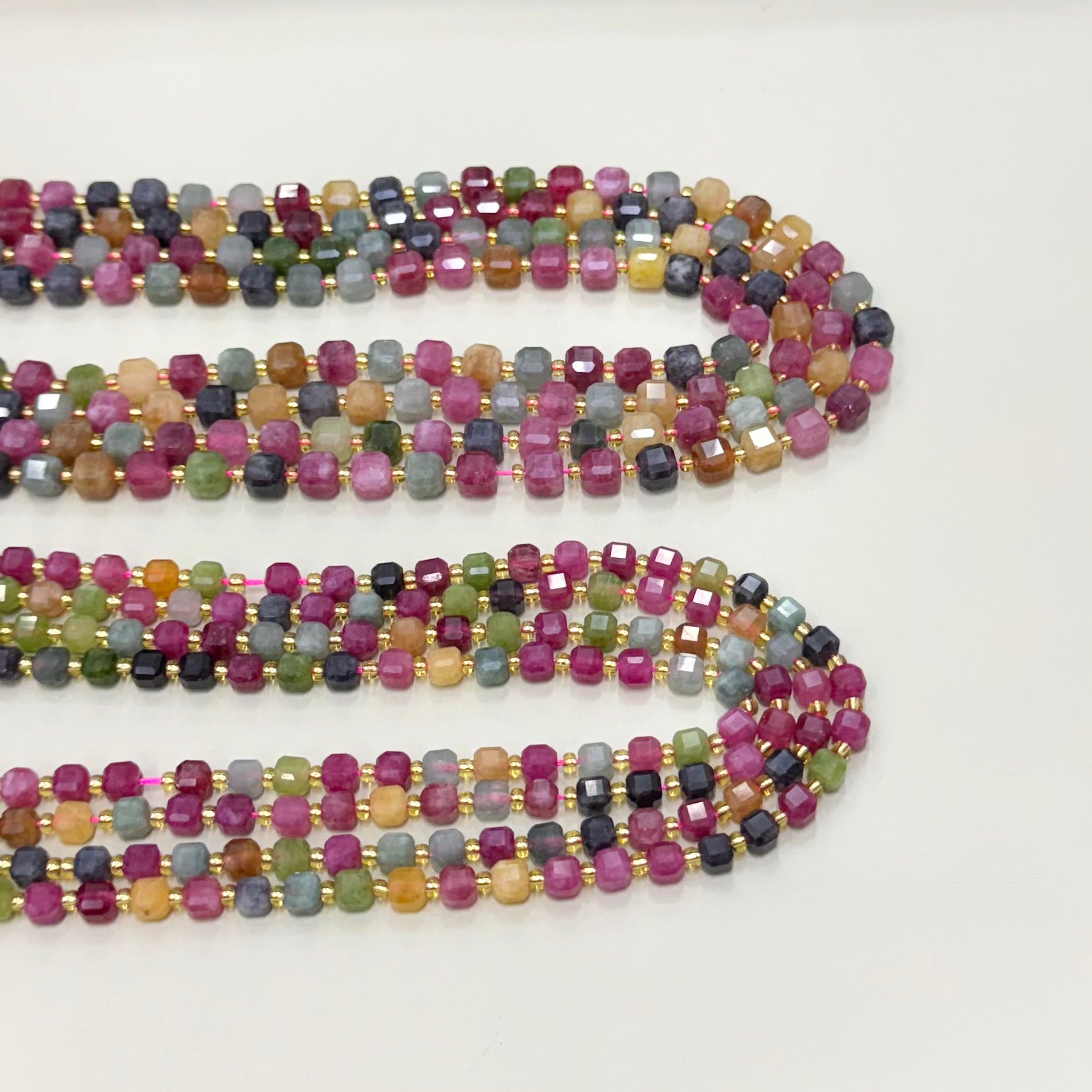 PIEDRA CUBO FACETADA | JADE TURMALINA