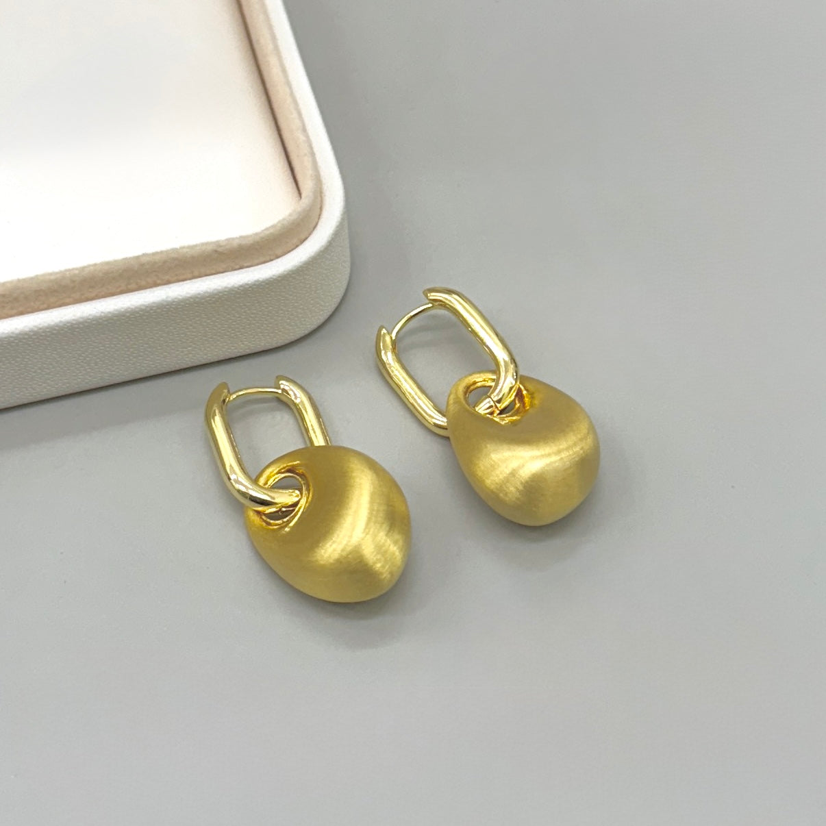 AROS | COLGANTE SEMILLA