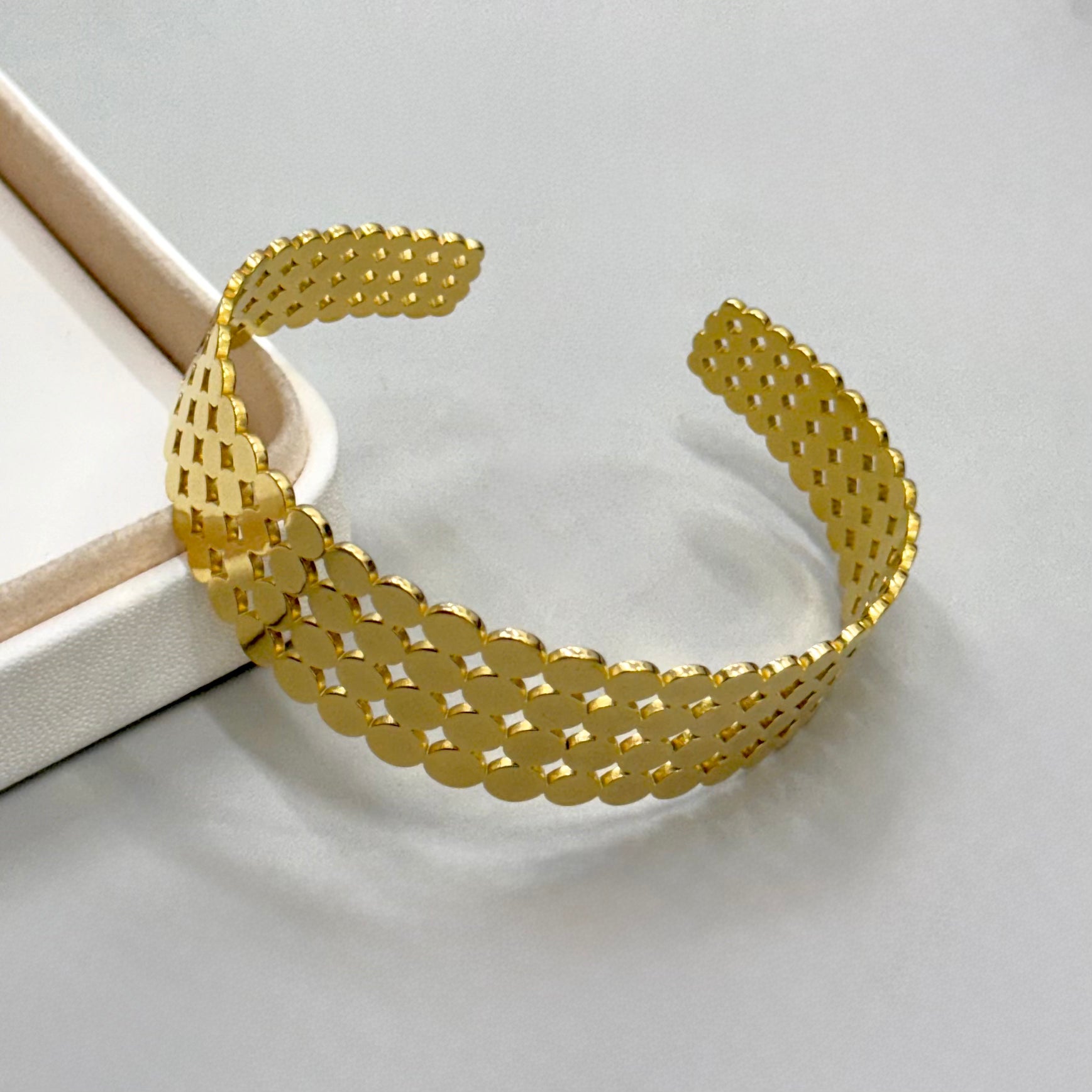 PULSERA RIGIDA |  DISEÑO CIRCULOS