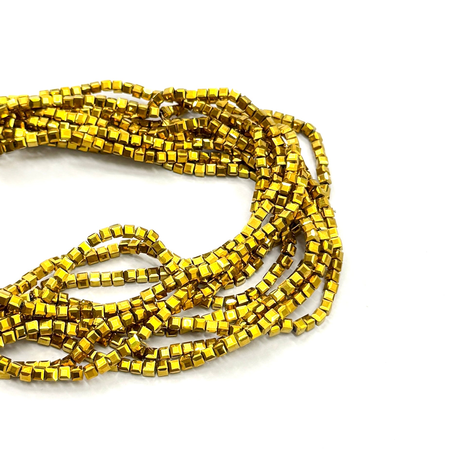 CRISTAL CUADRADO | 3MM | DORADO METALIZADO