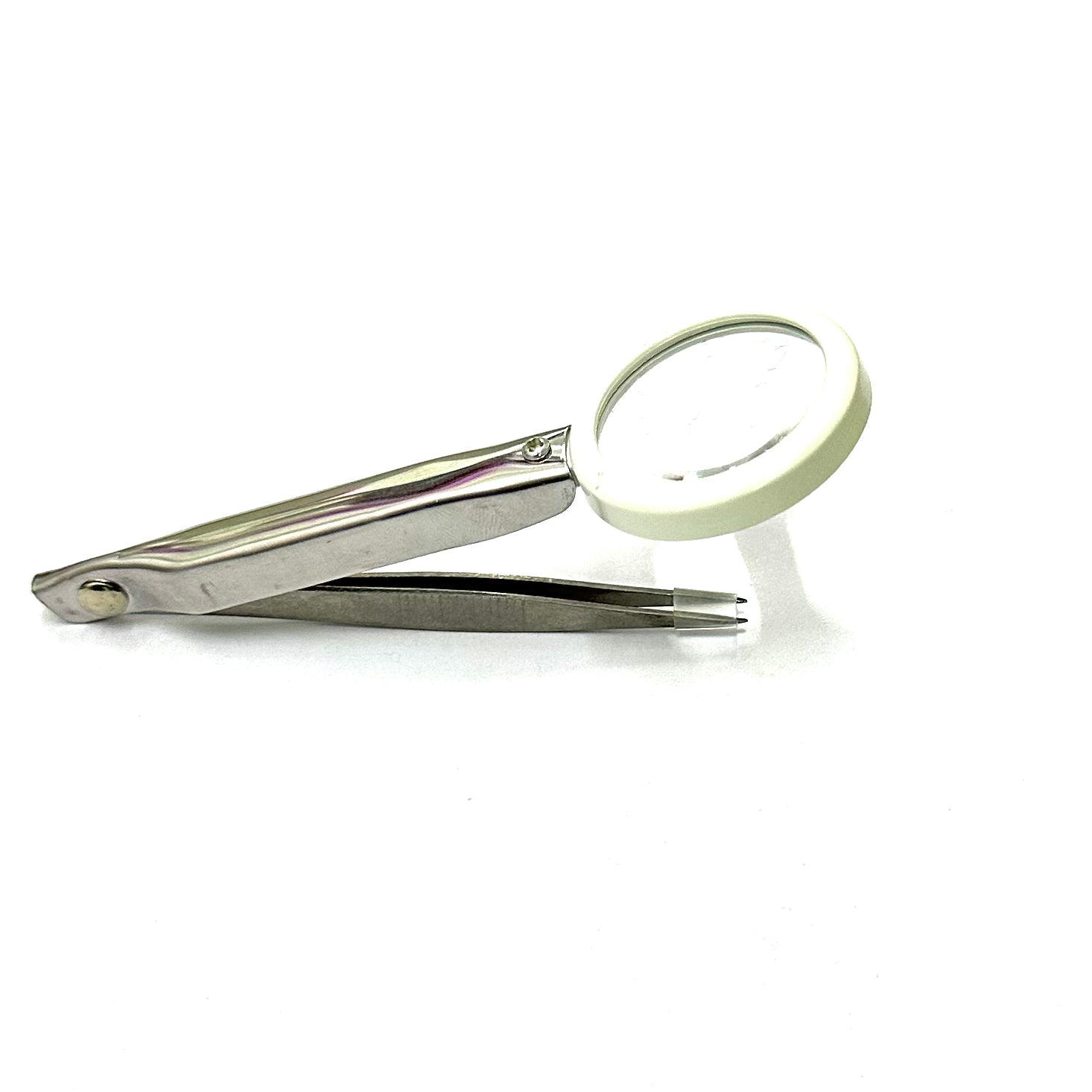 PINZA CON LUPA