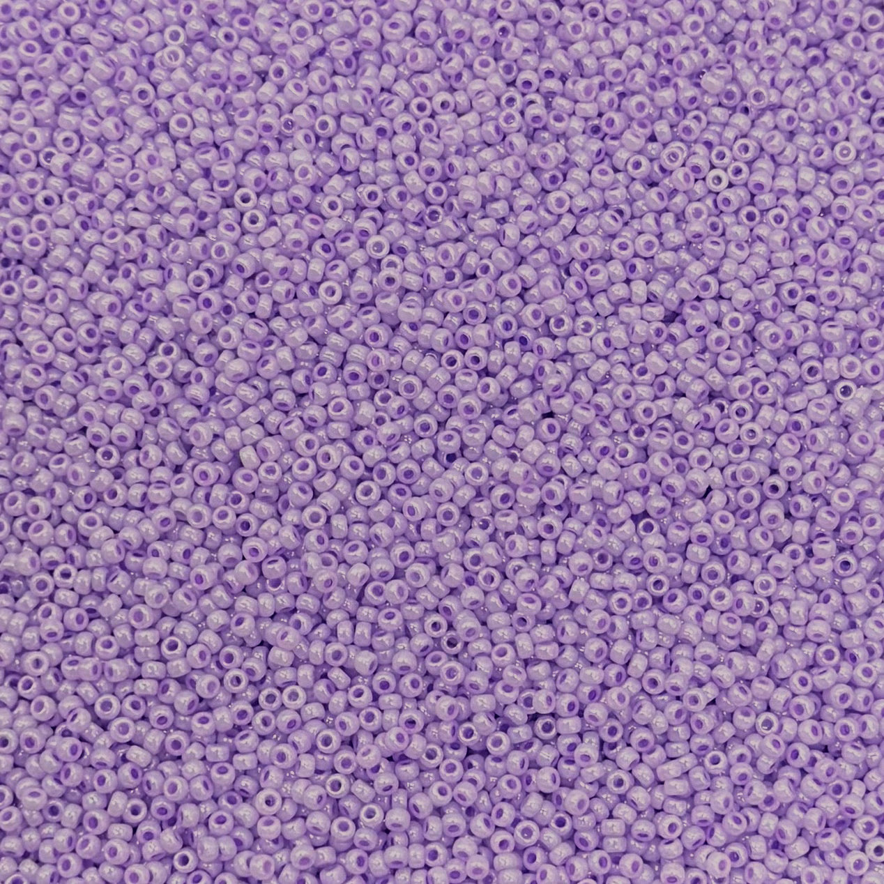 MIYUKI ROUND ROCAILLES 11/0 | 534RR | LILA CEYLÁN SATIN
