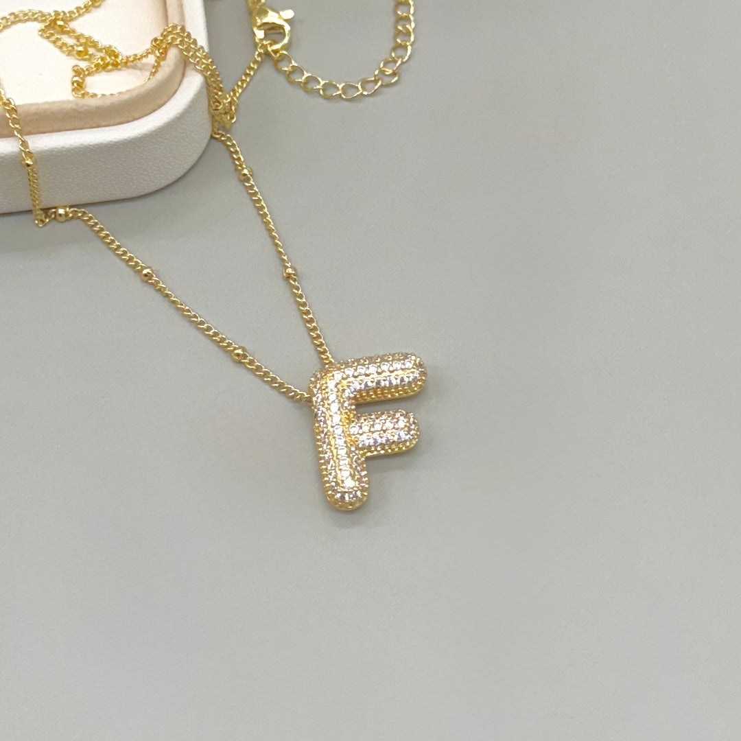 COLLAR | CADENA CON BOLITA Y LETRA