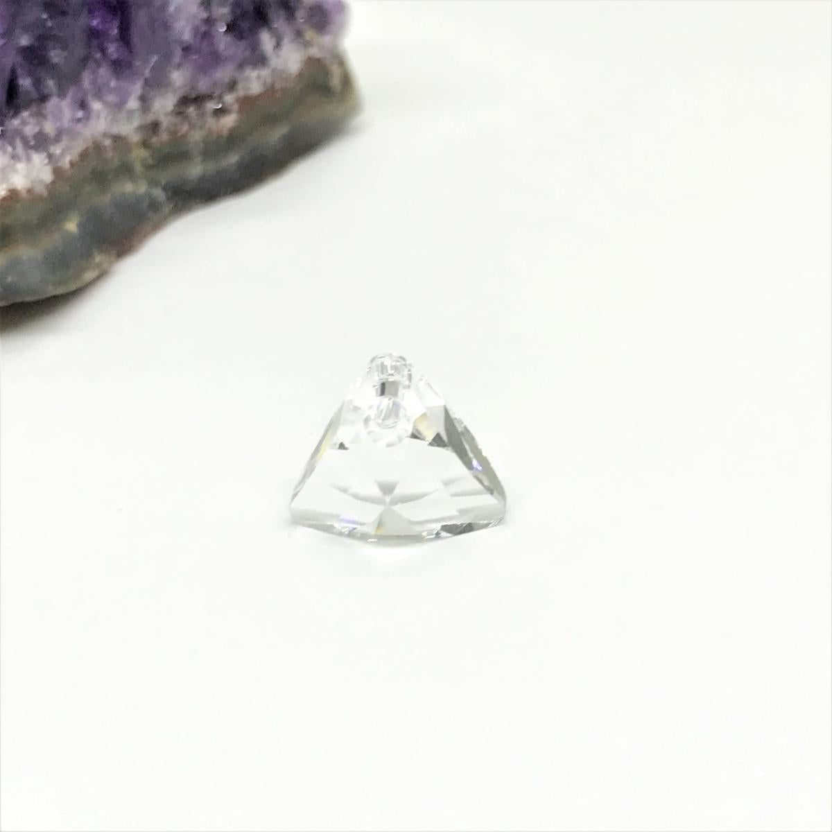 SWAROVSKI CRYSTALS | COLGANTE TRIANGULO (C3)