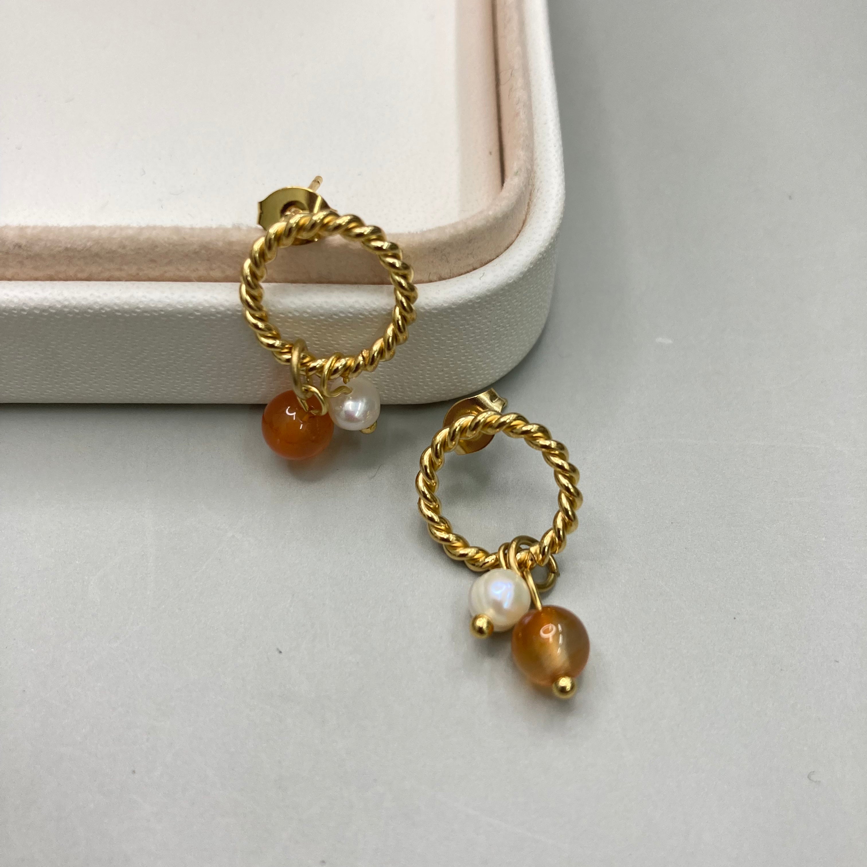 AROS | ARGOLLA CON COLGANTE DE PERLAS
