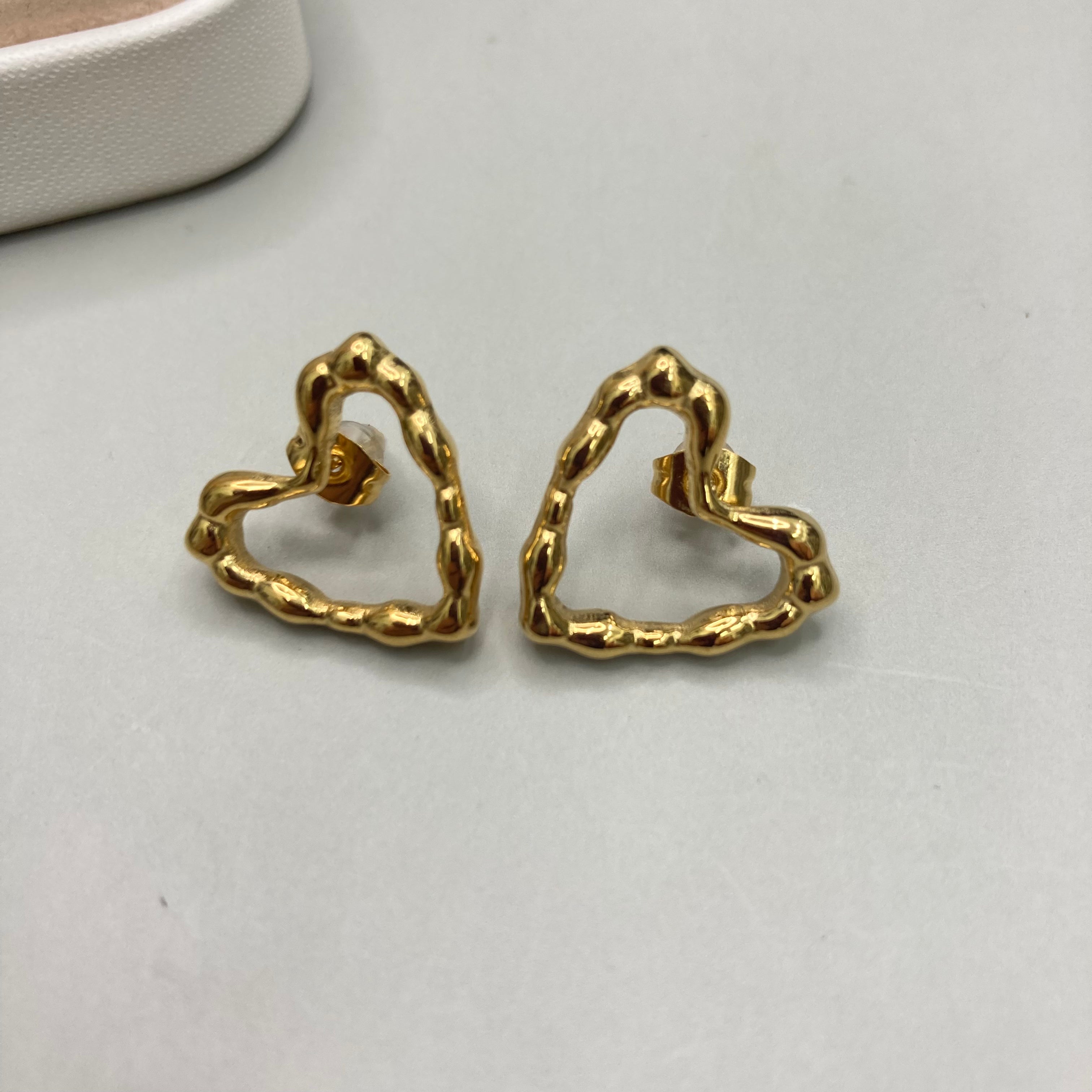 AROS | DISEÑO CORAZÓN IRREGULAR