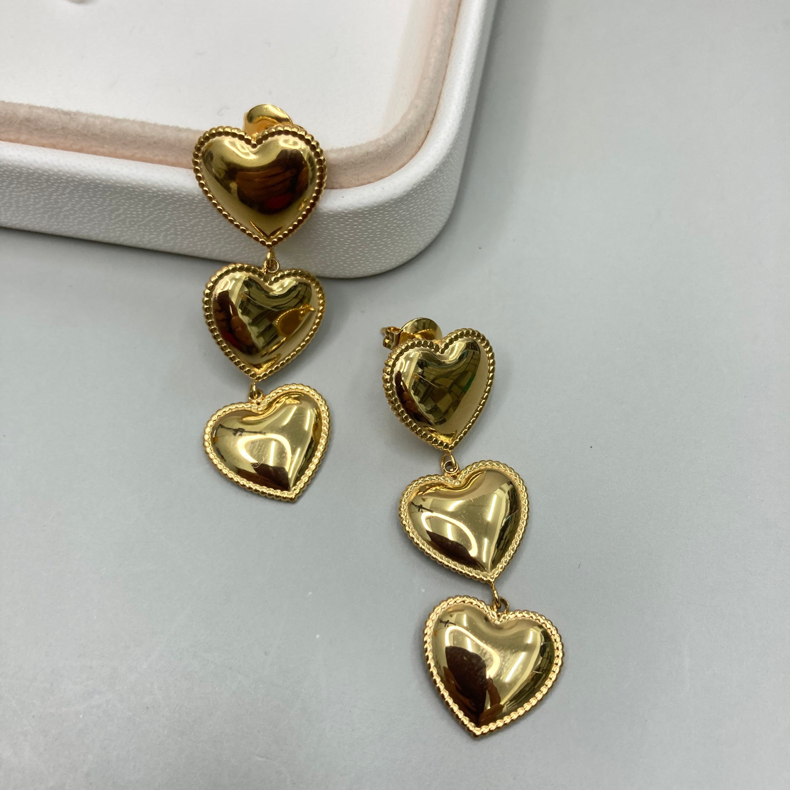 AROS | TRES CORAZONES BORDE CON TEXTURA