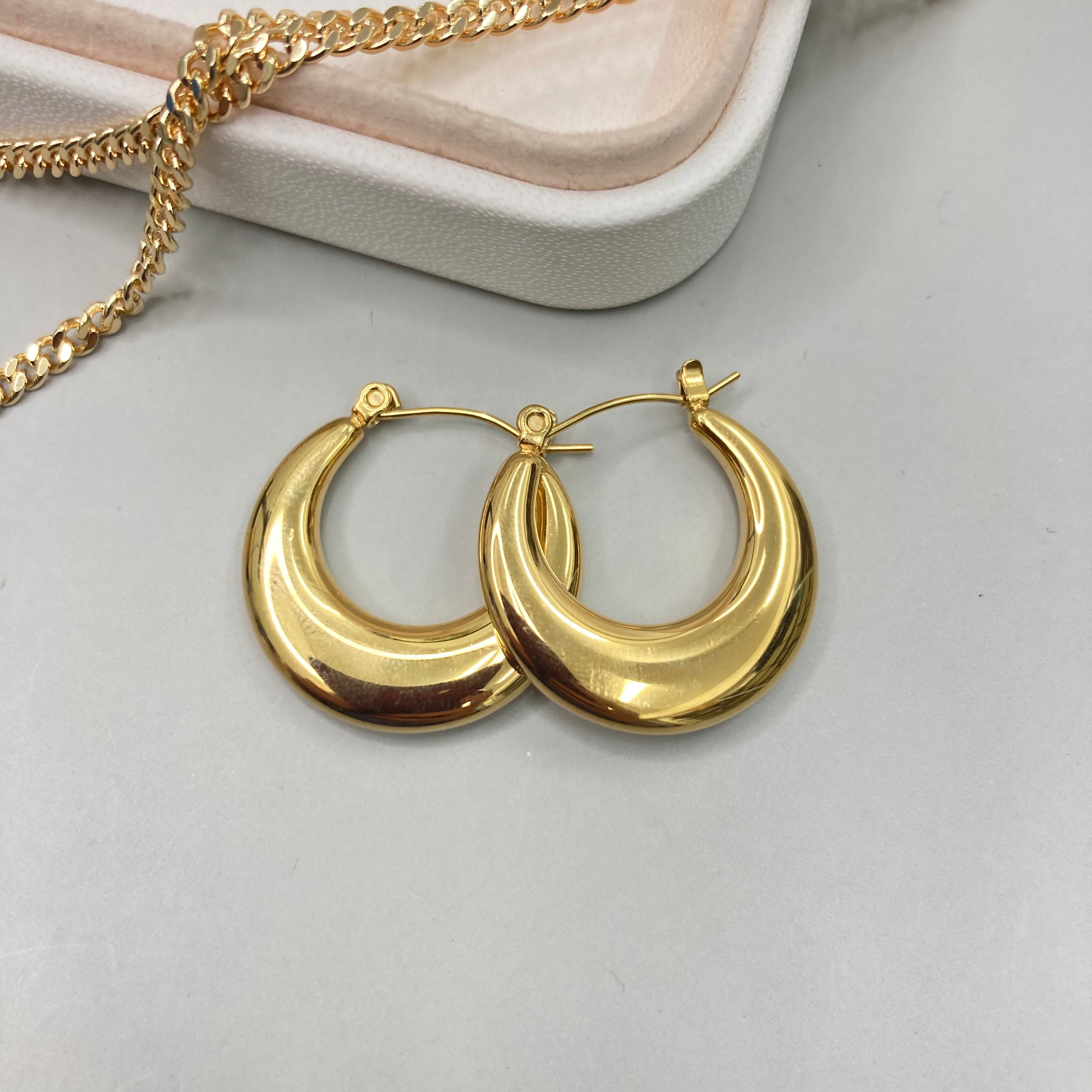 AROS | ARGOLLA EN FORMA DE U