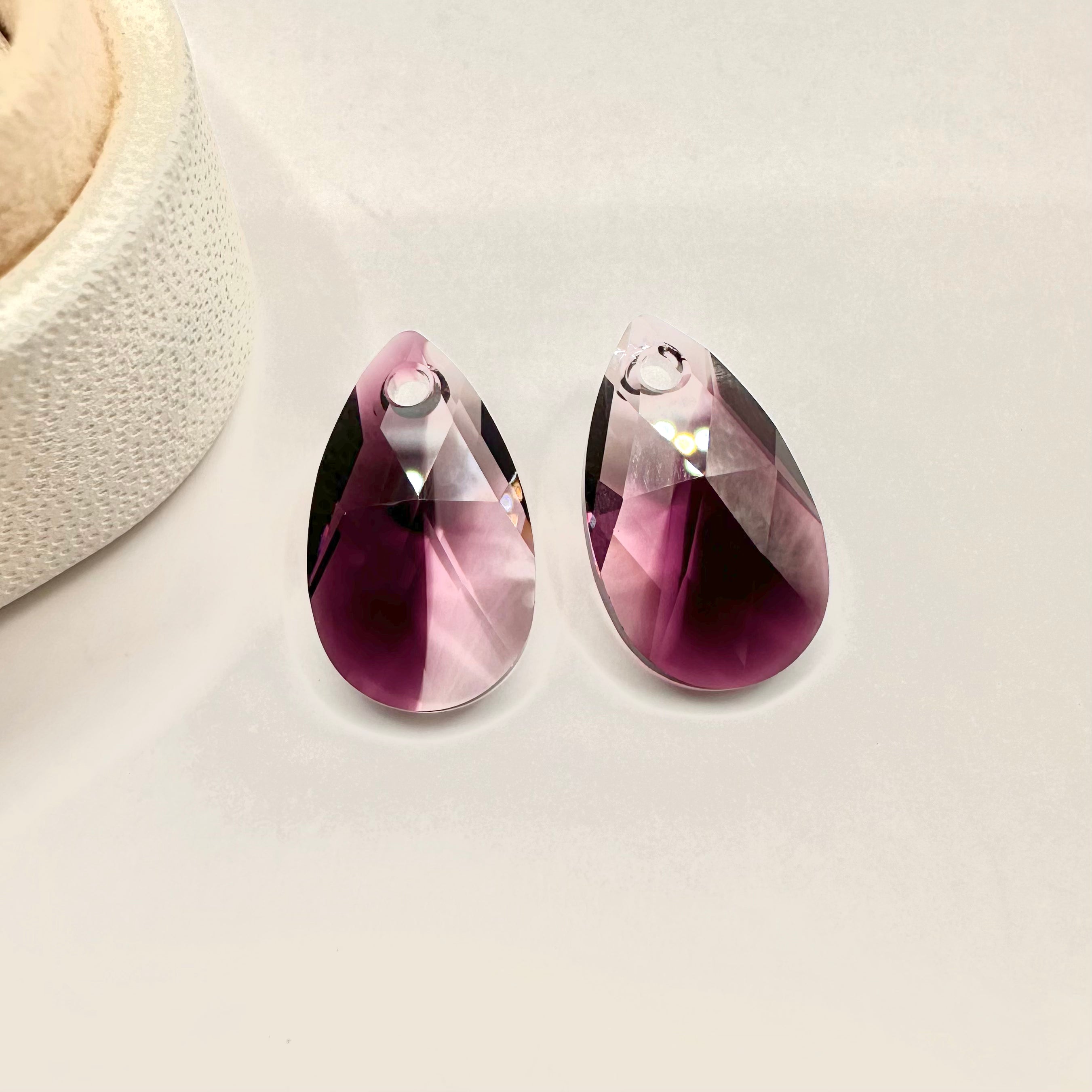 SWAROVSKI CRYSTALS | COLGANTE TEARDROP | 16MM