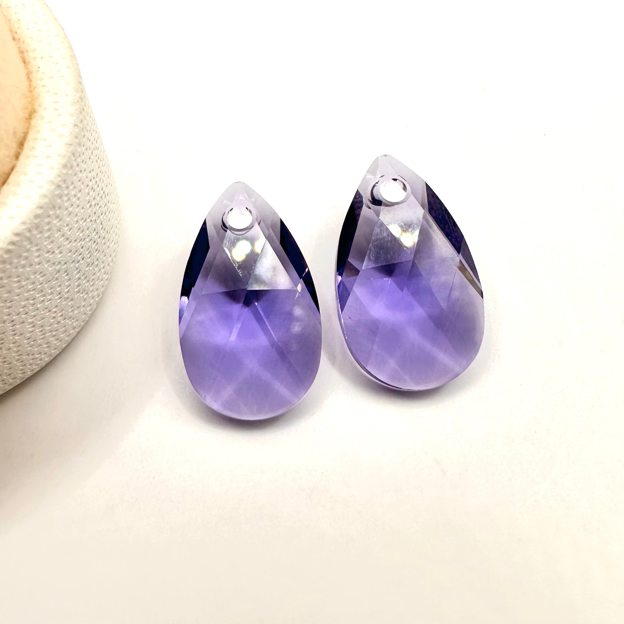 SWAROVSKI CRYSTALS | COLGANTE TEARDROP | 16MM