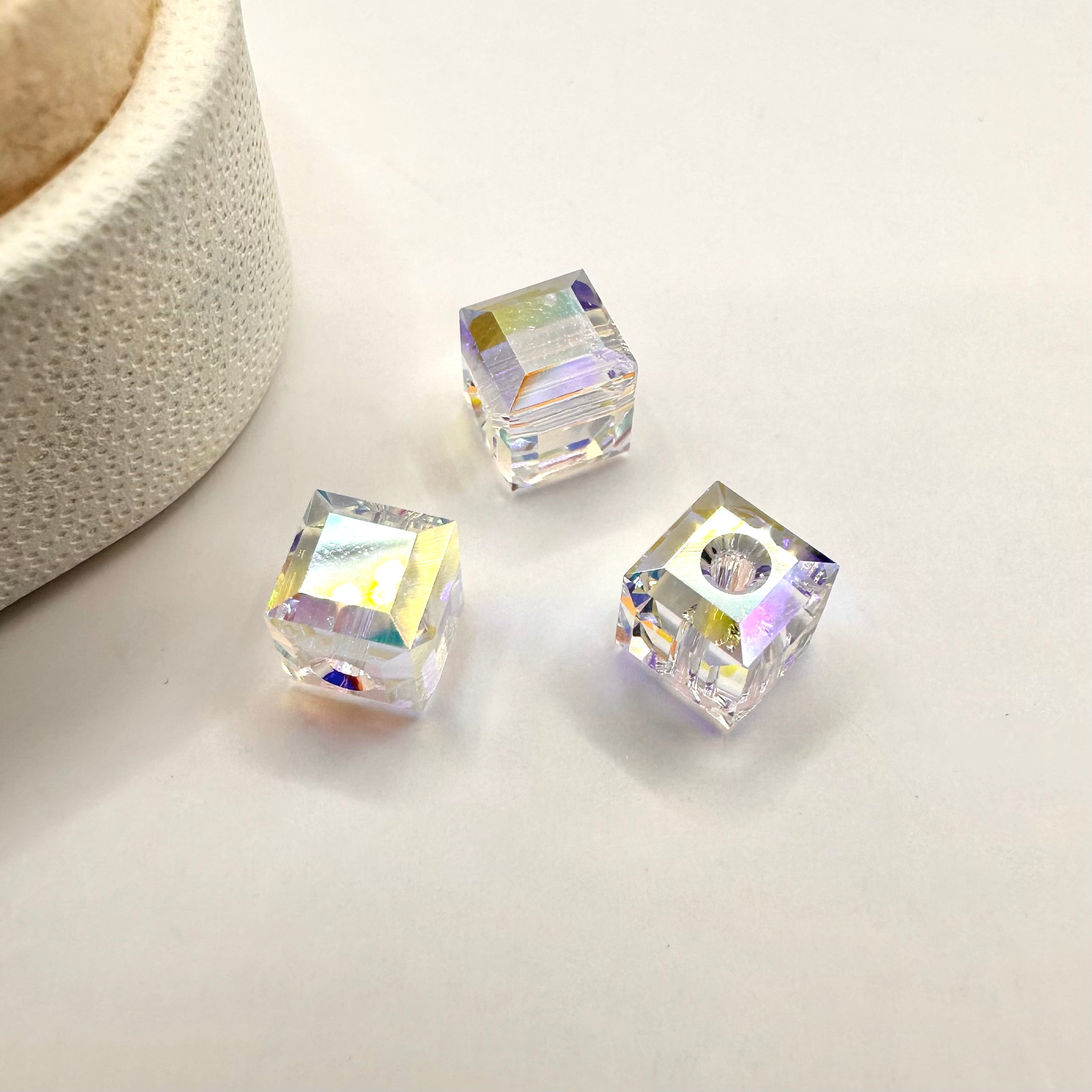 BEAD SWAROVSKI CRYSTALS | CUBO 6MM