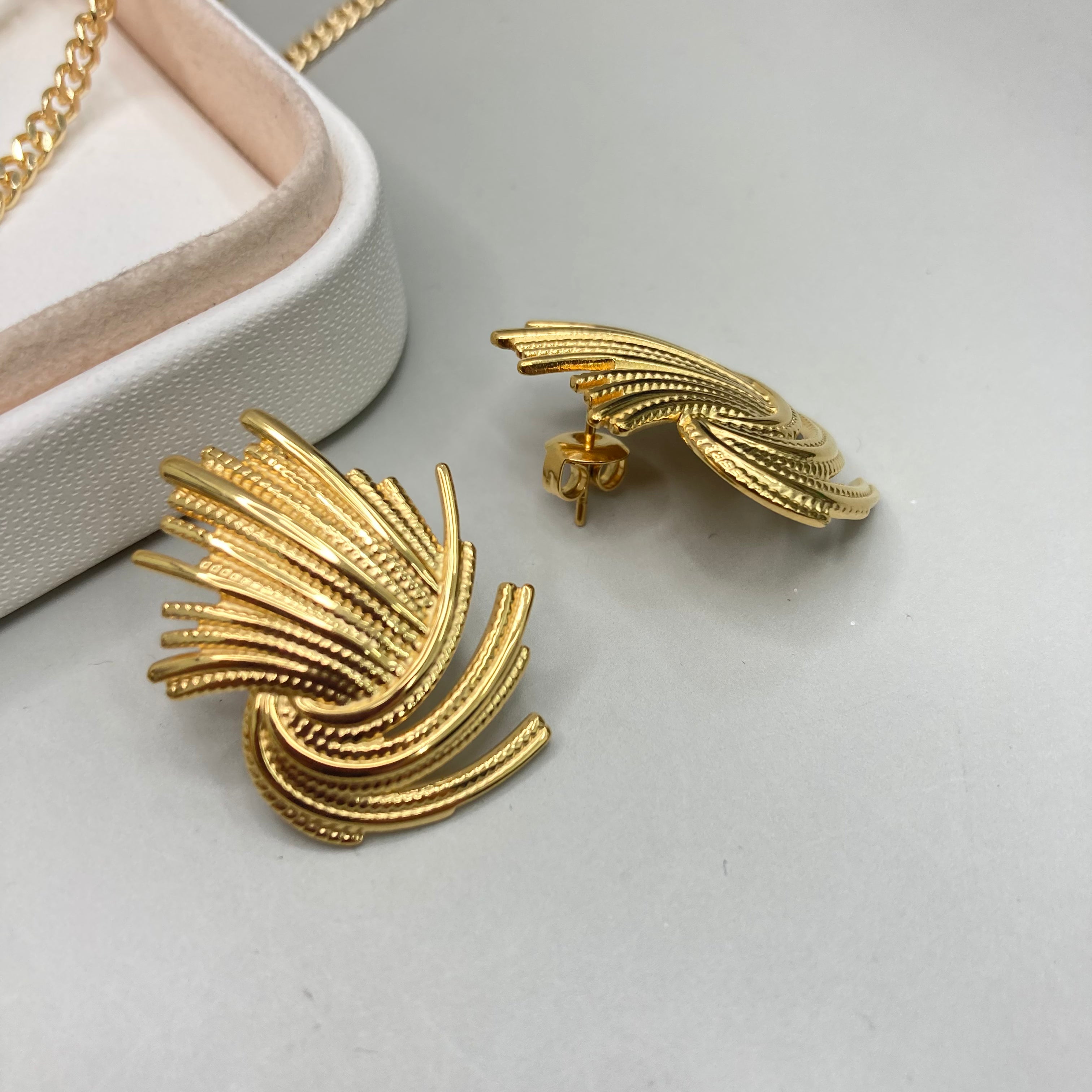 AROS | ABANICOS ESTILIZADOS