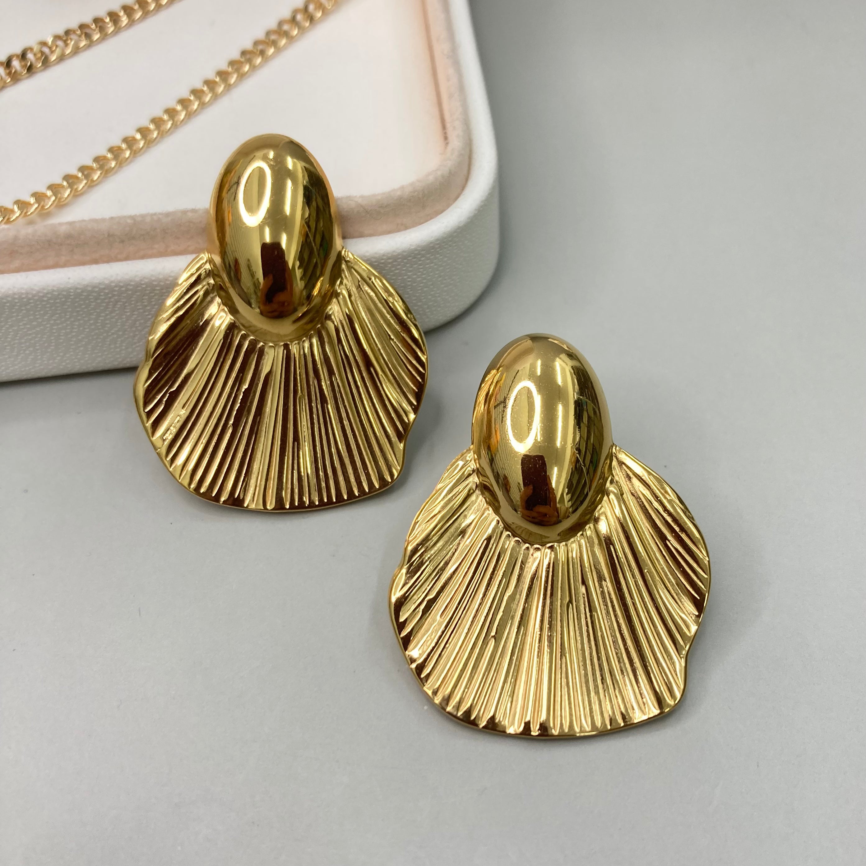 AROS | ABANICO DORADO