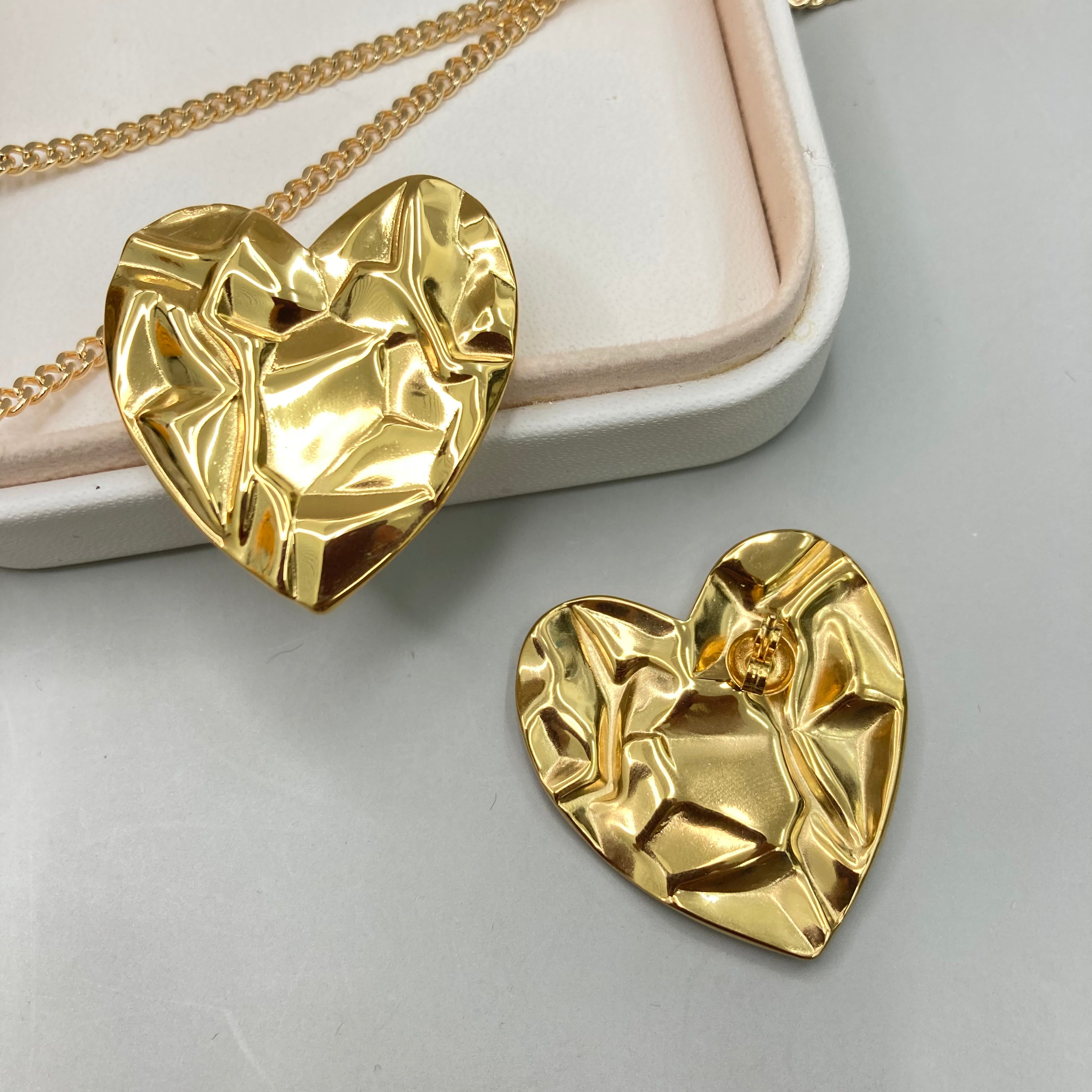 AROS | CORAZON CHUNKY TEXTURIZADO DORADO
