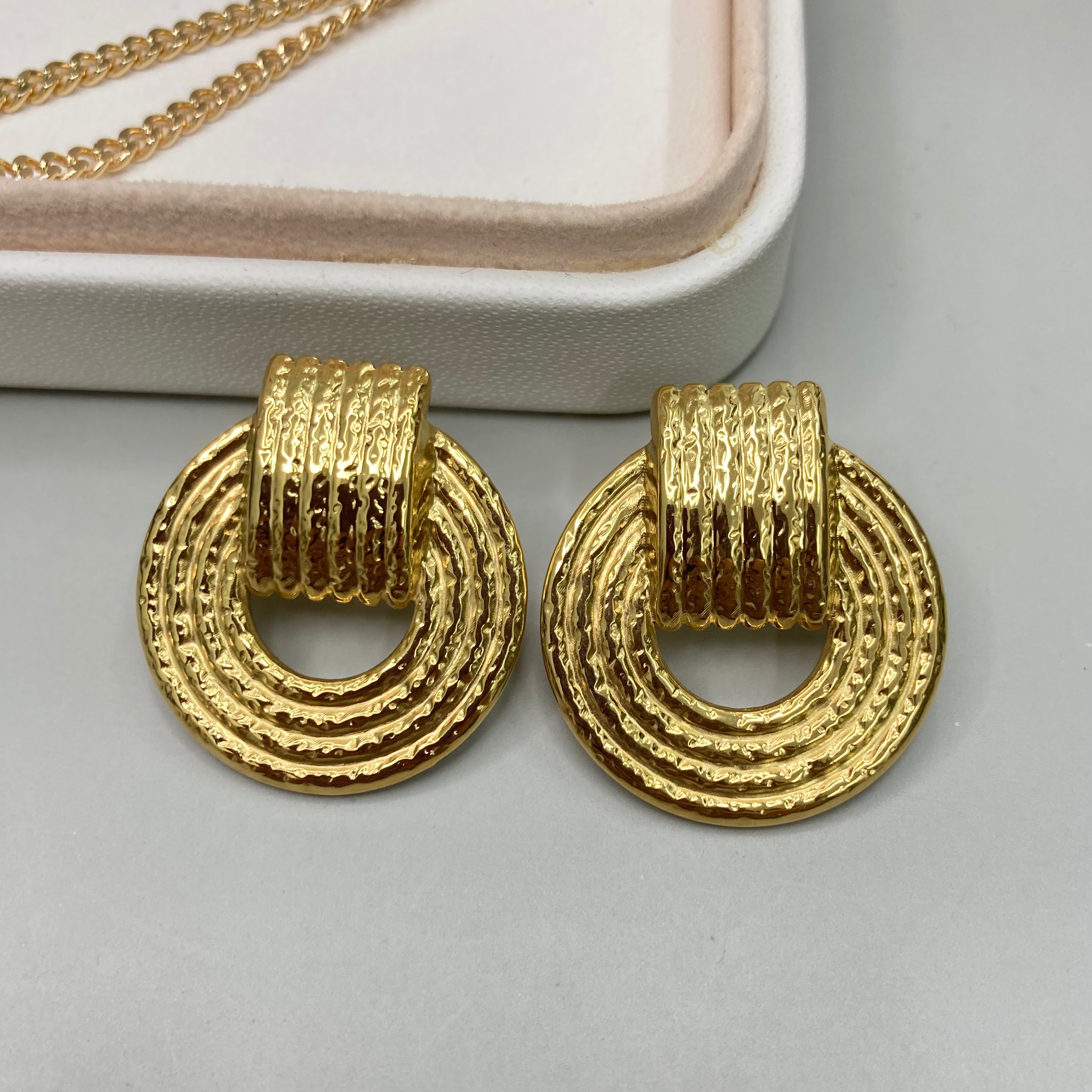 AROS | CADENAS CHATAS ENLAZADAS DORADAS