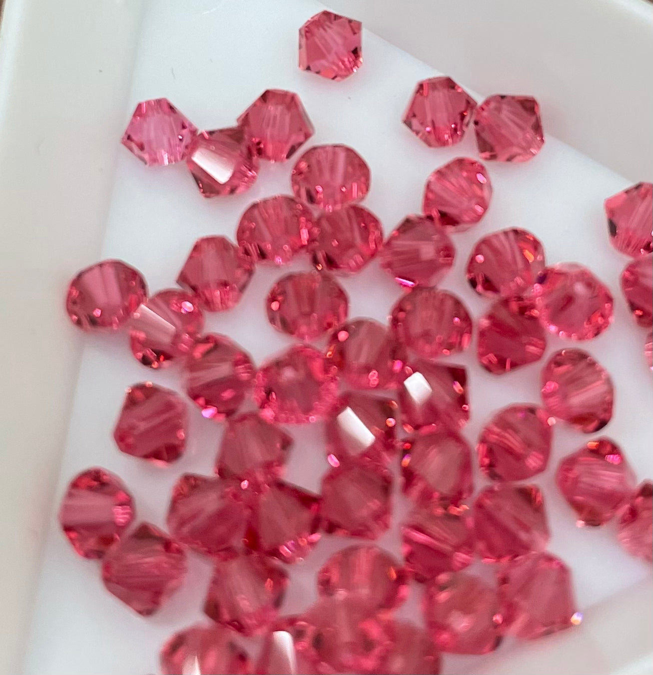 Bead Swarovski Crystals | 4mm | C1 ST #289 | 25u | Fucsia