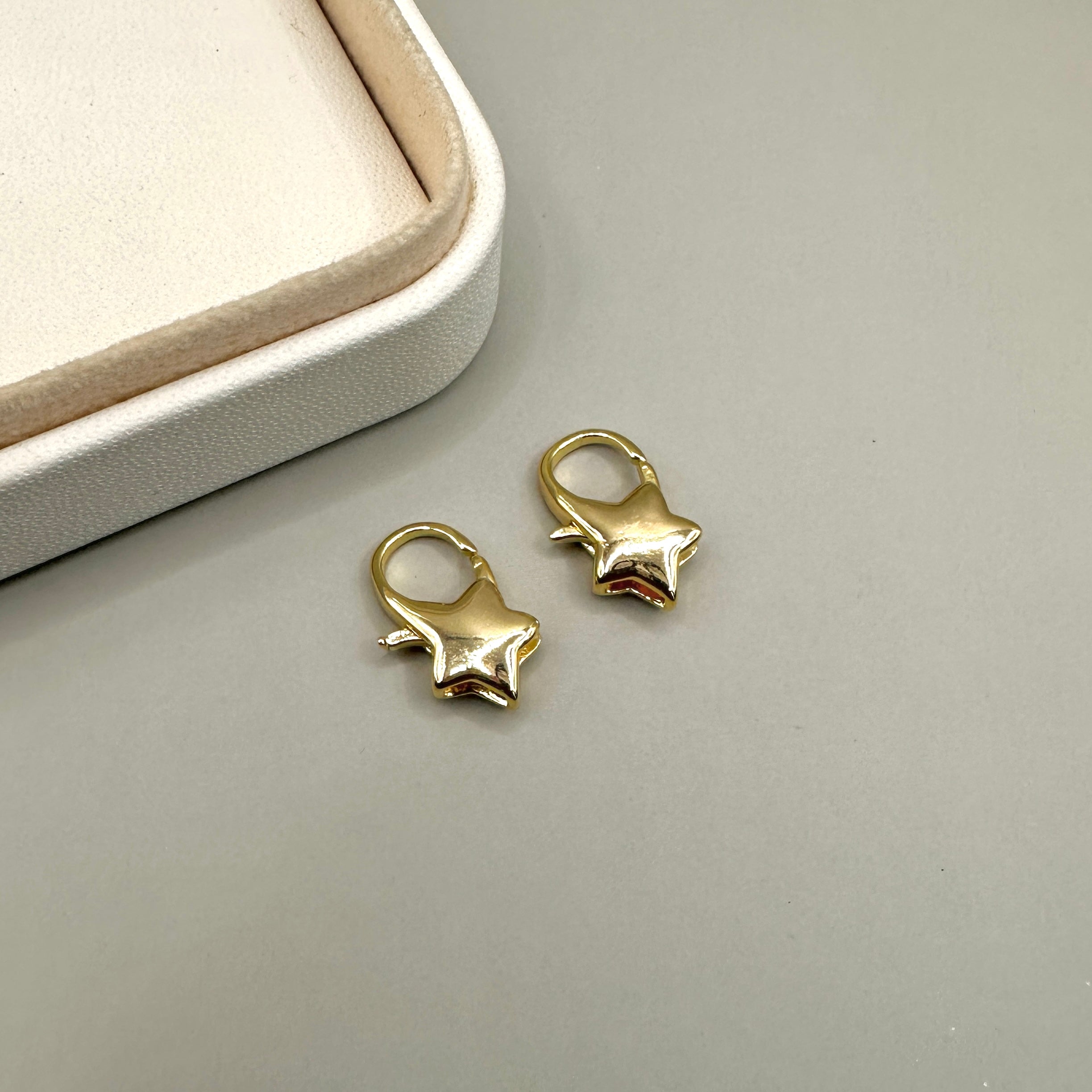 BROCHE ESTRELLA | BAÑO DE ORO