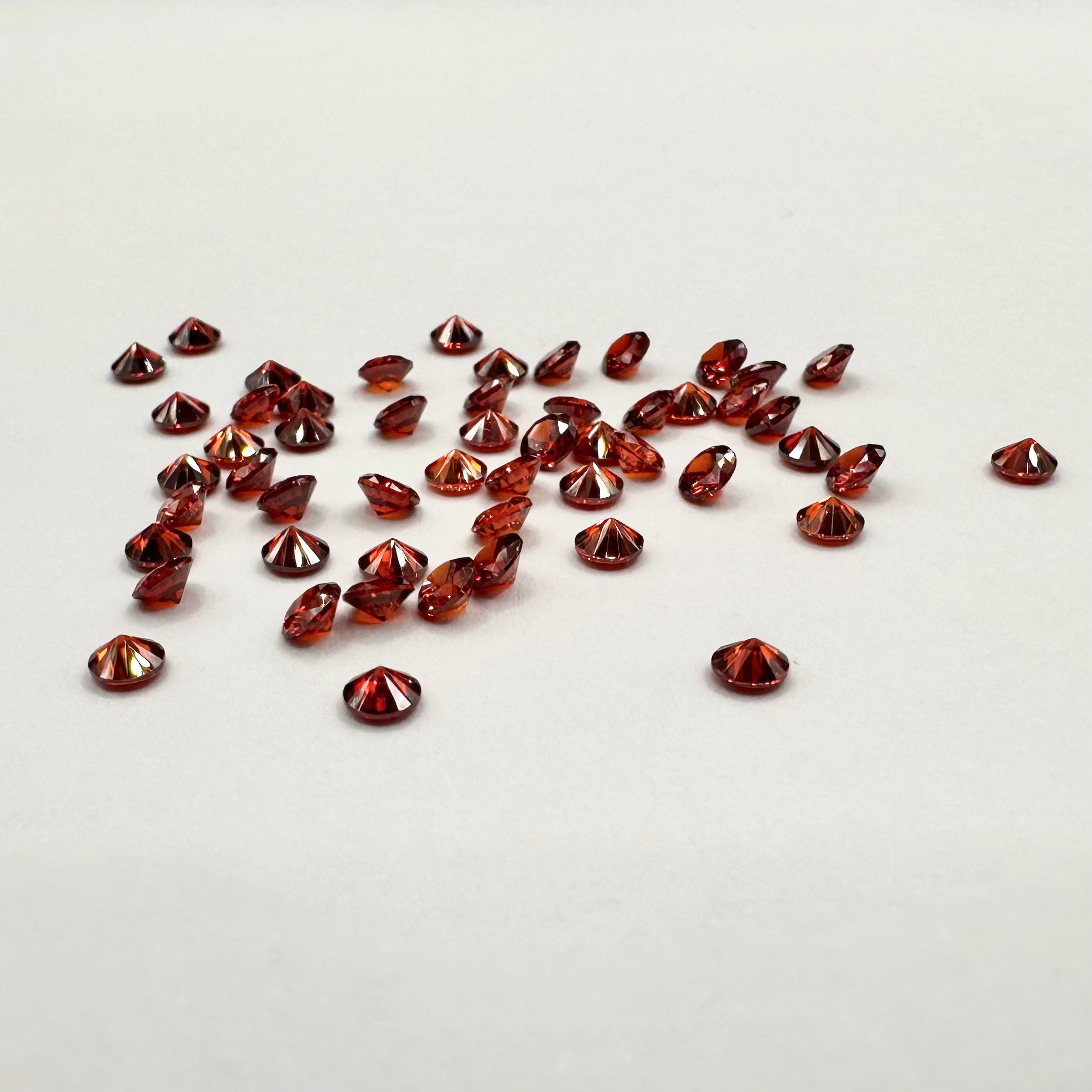 CUBIC ZIRCONIA | GRANATE