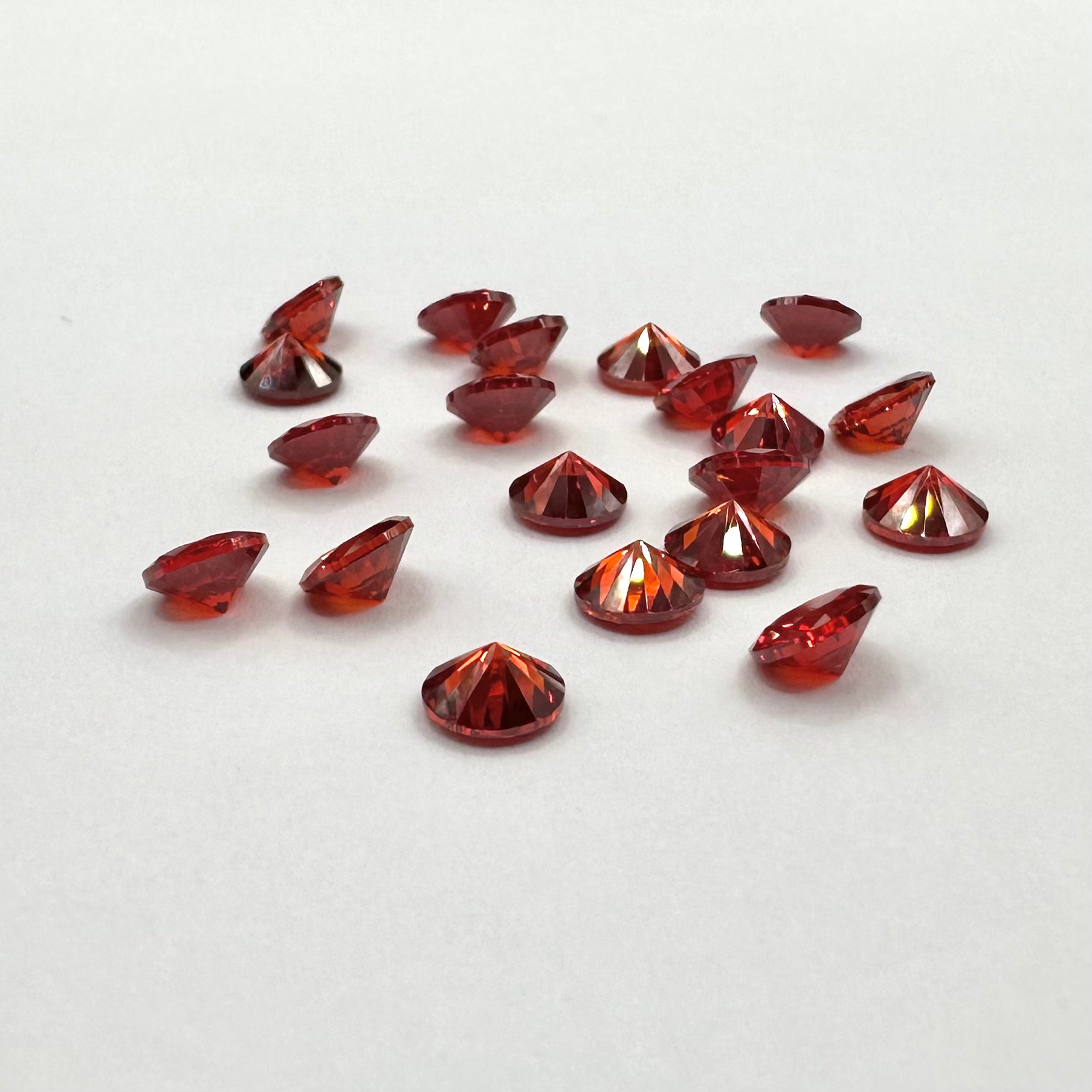 CUBIC ZIRCONIA | GRANATE