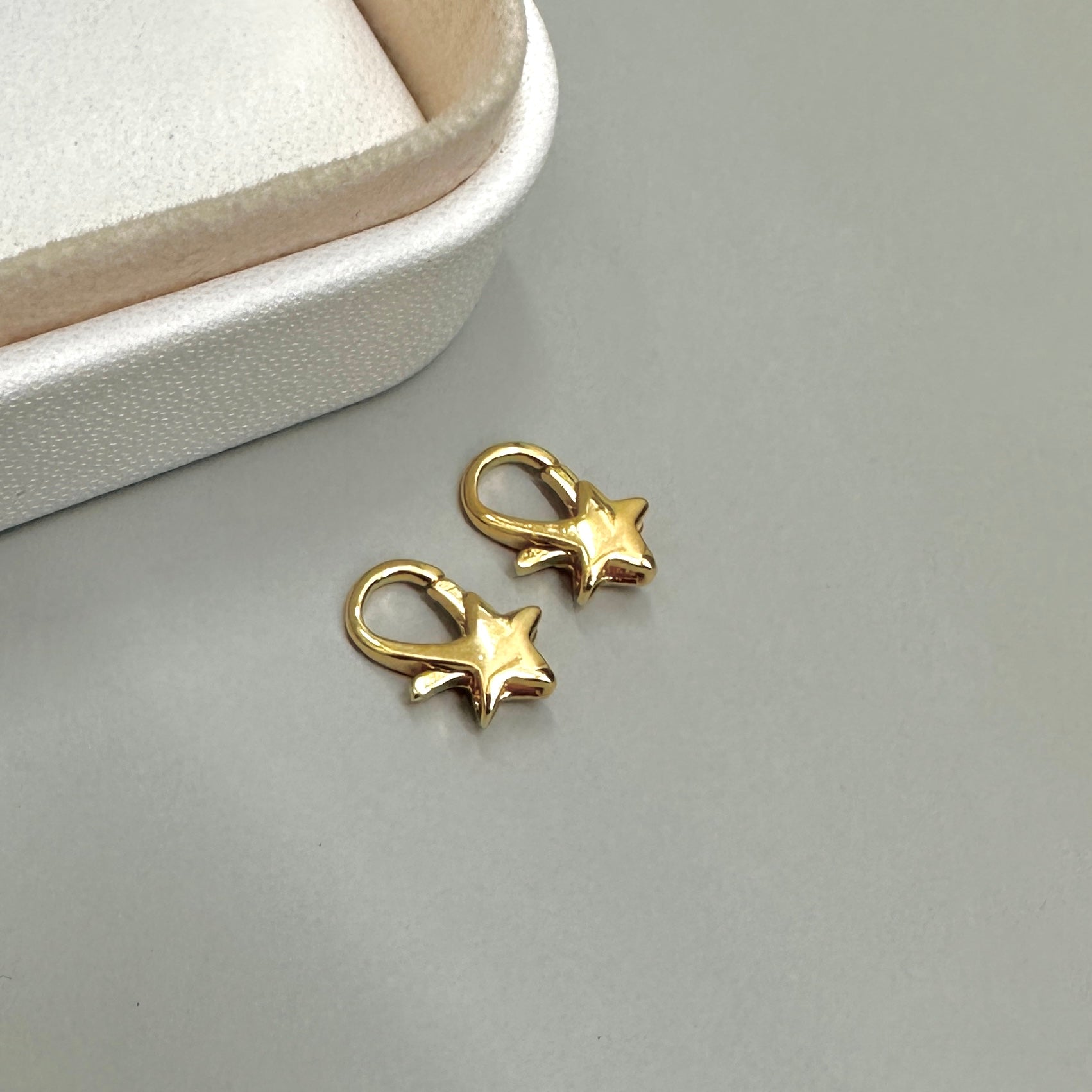 BROCHE ESTRELLA | BAÑO DE ORO