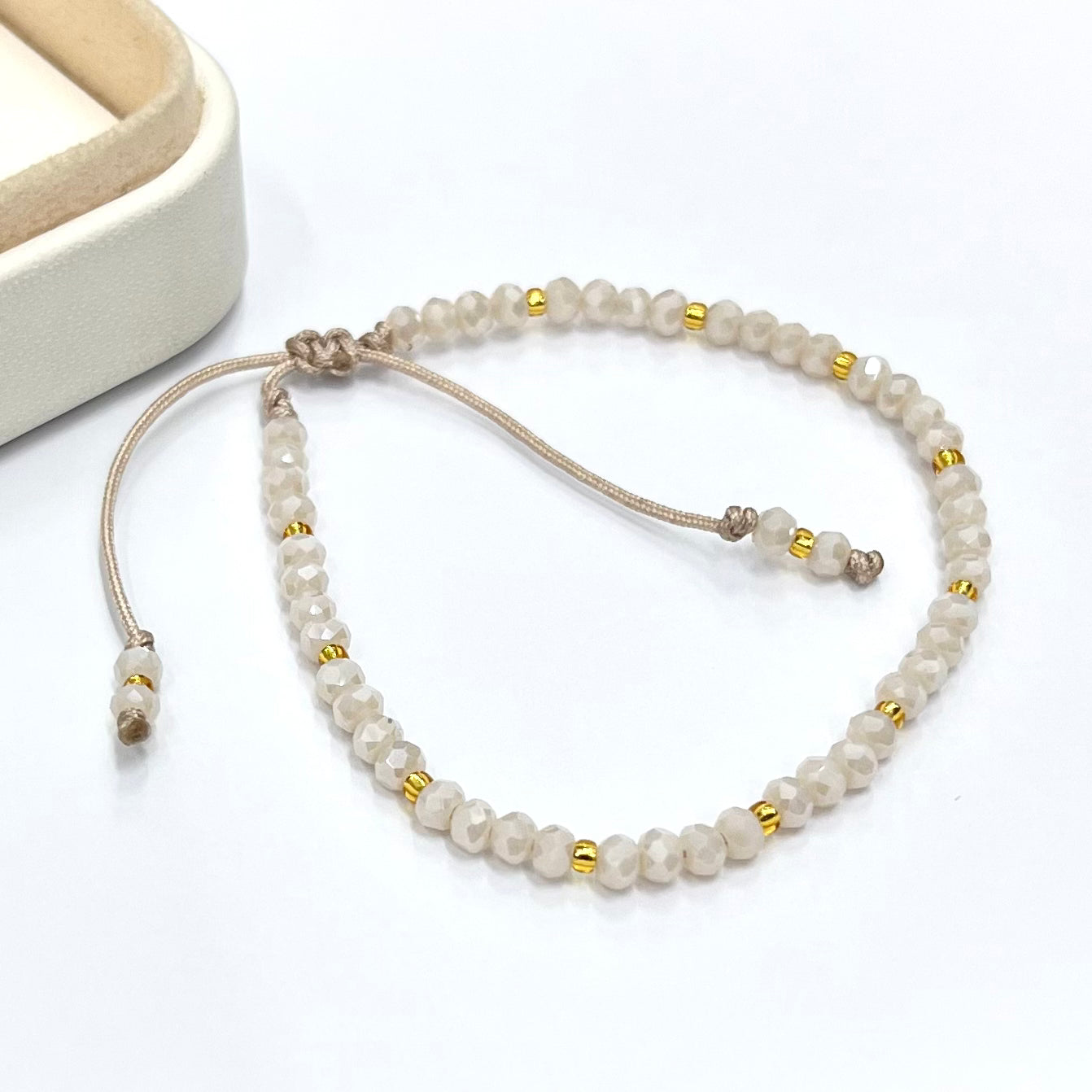 PULSERA CREMA | LUNAM