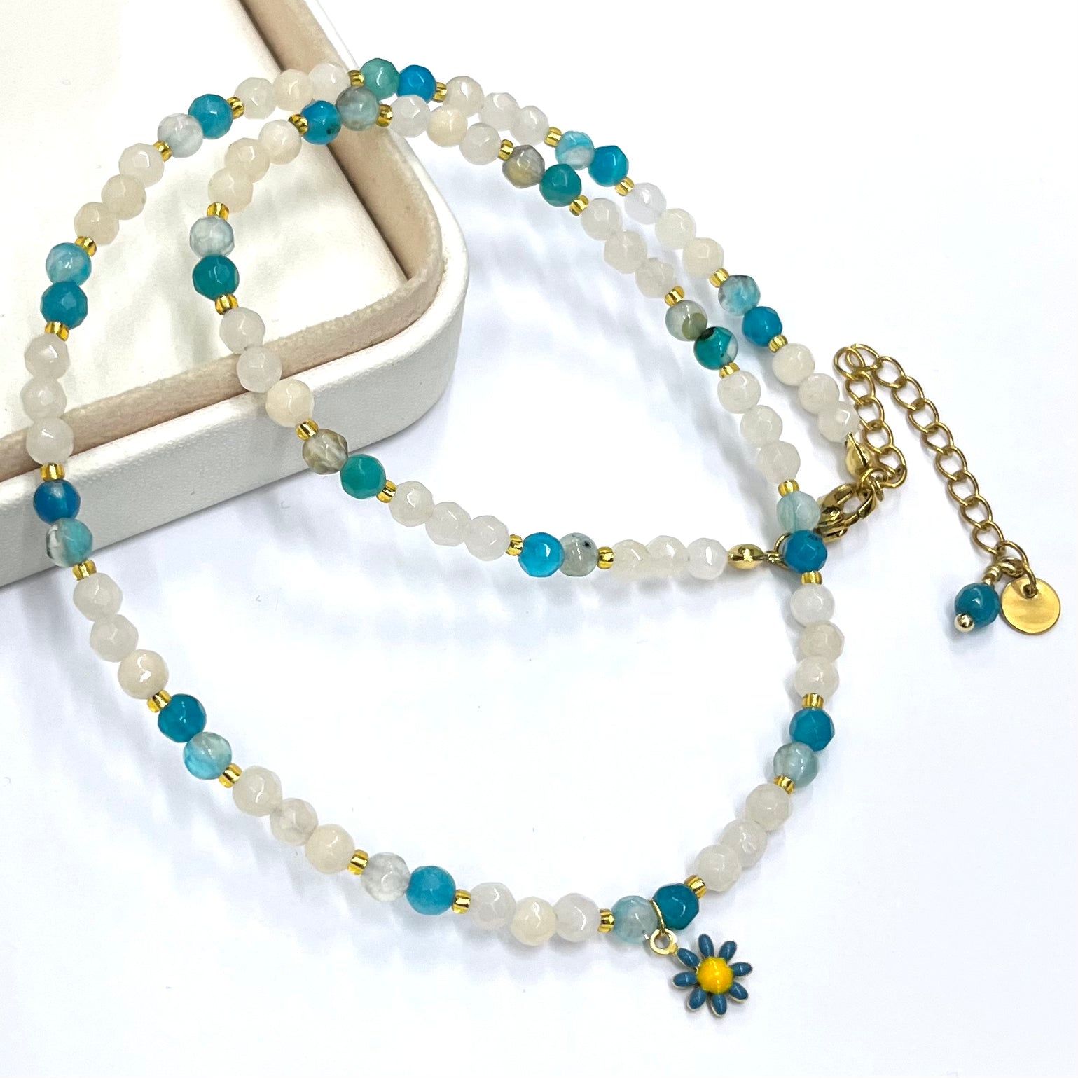 COLLAR MULTICOLOR CELESTE Y CREMA | LUNAM