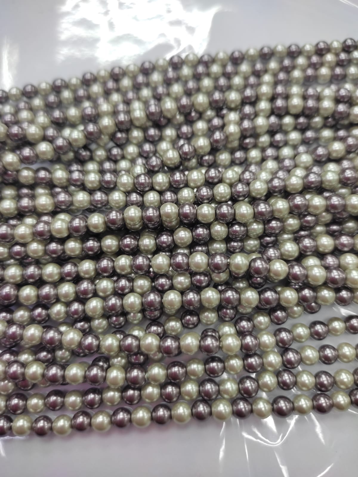 PERLA SHELL | 4MM | MIX BLANCO LILA (19-5U)