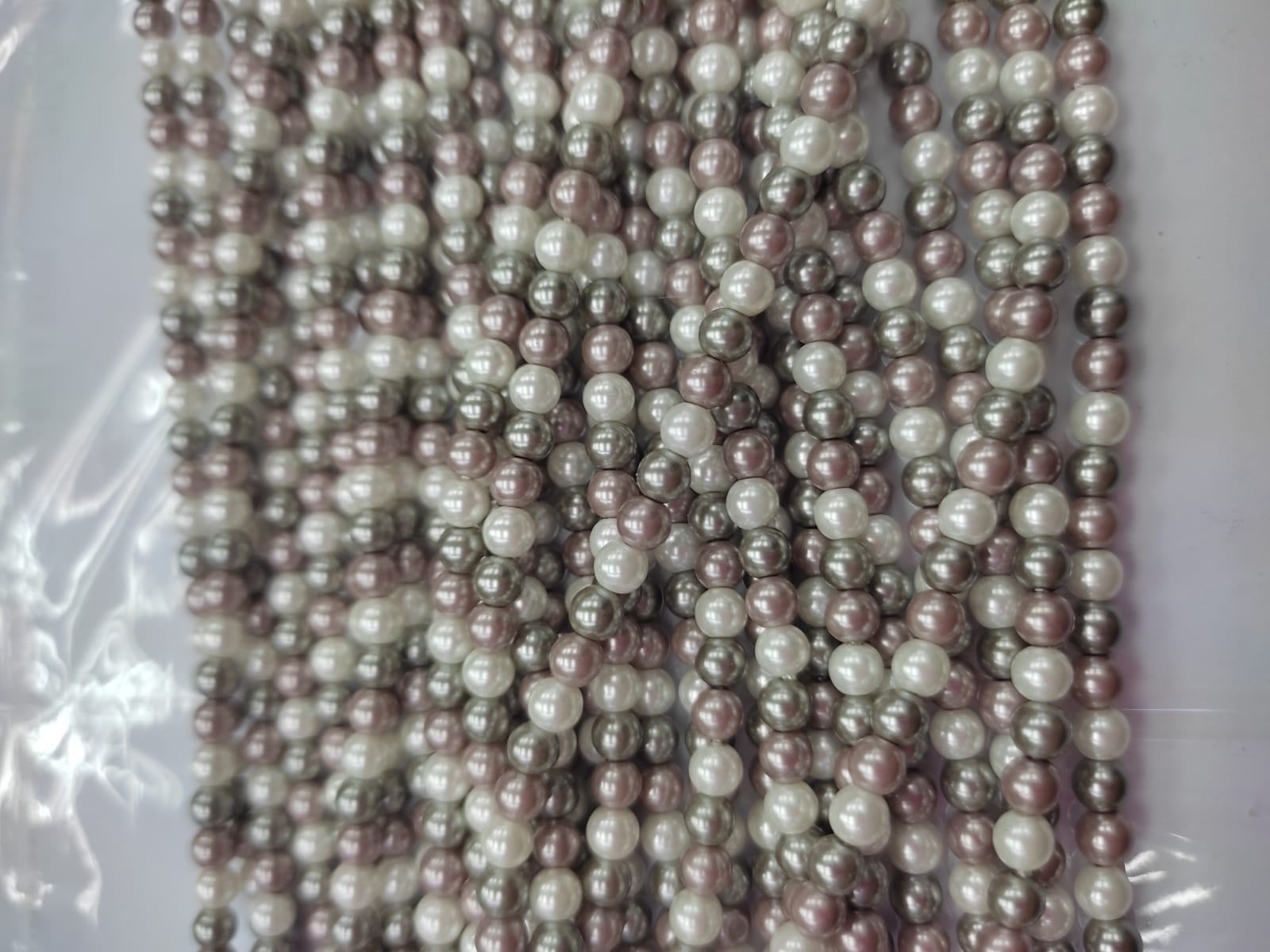 PERLA SHELL | 4MM | MIX ROSADO GRIS BLANCO (19-18U)[8-59D]