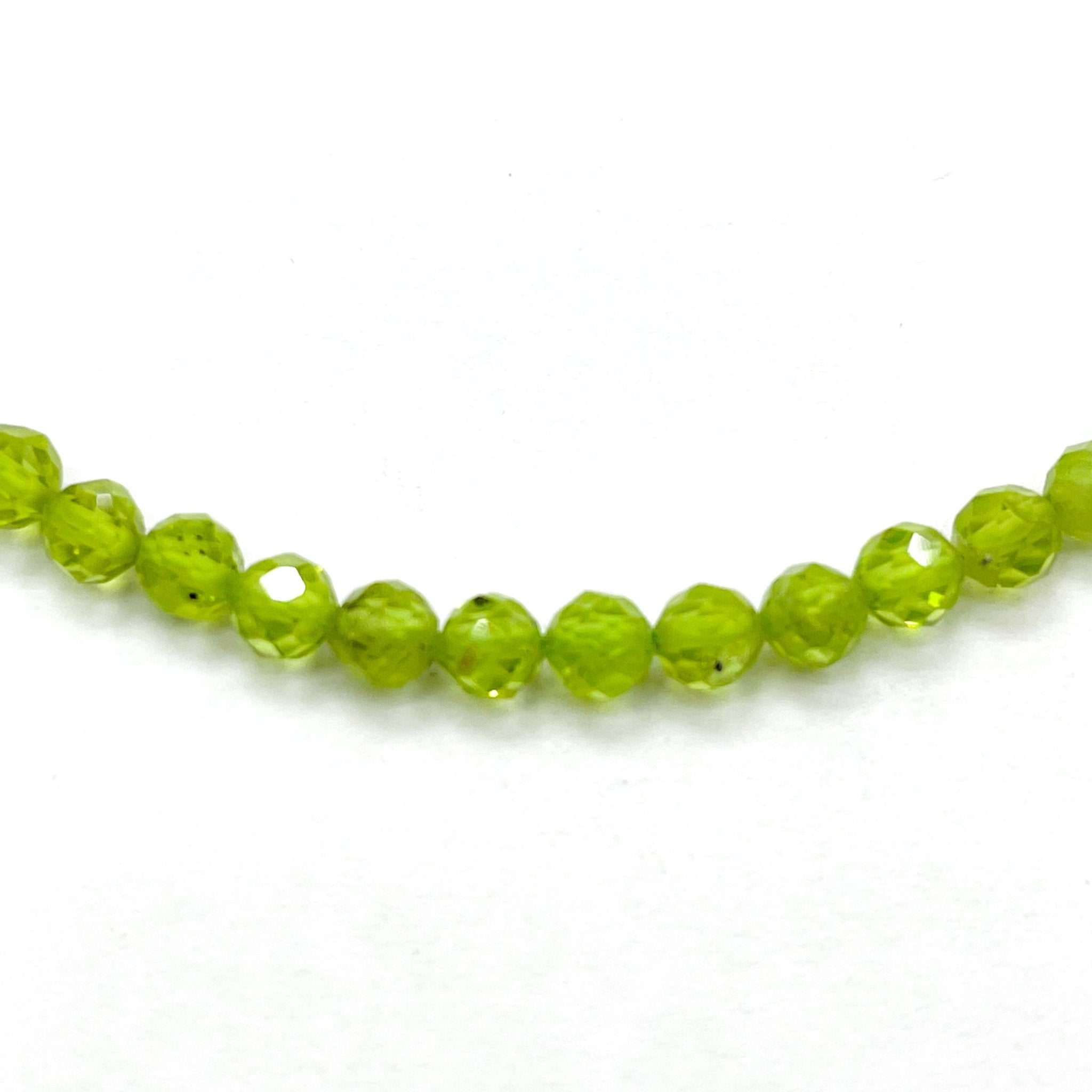 PIEDRAS NATURALES | MINI | PERIDOTO | 4MM (16-18G)