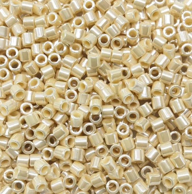 Miyuki Delica Beads 8/0 | 1560DB | Opaque Dark Cream Luster (C10)