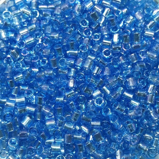 Miyuki Delica Beads 8/0 | 176DB | Translúcido Celeste (C9)