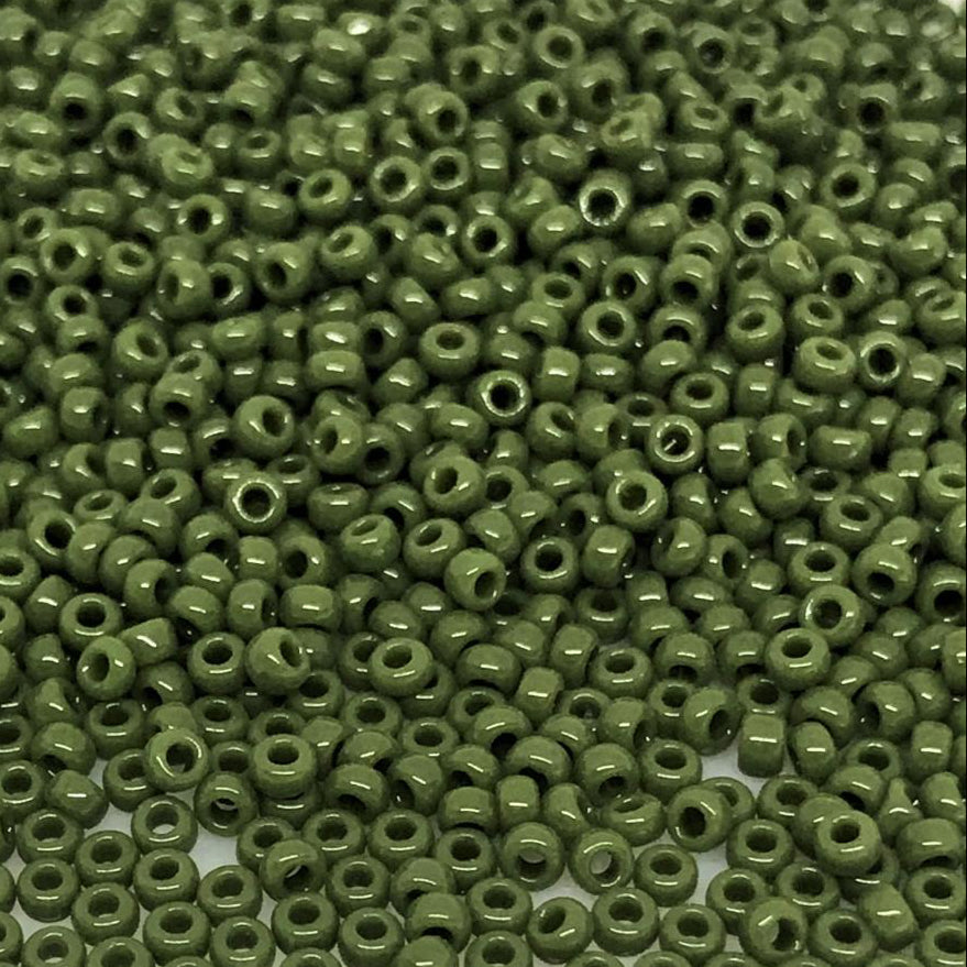 MIYUKI ROUND ROCAILLES 11/0 | 501RR | OPAQUE VERDE(C22)[C8]