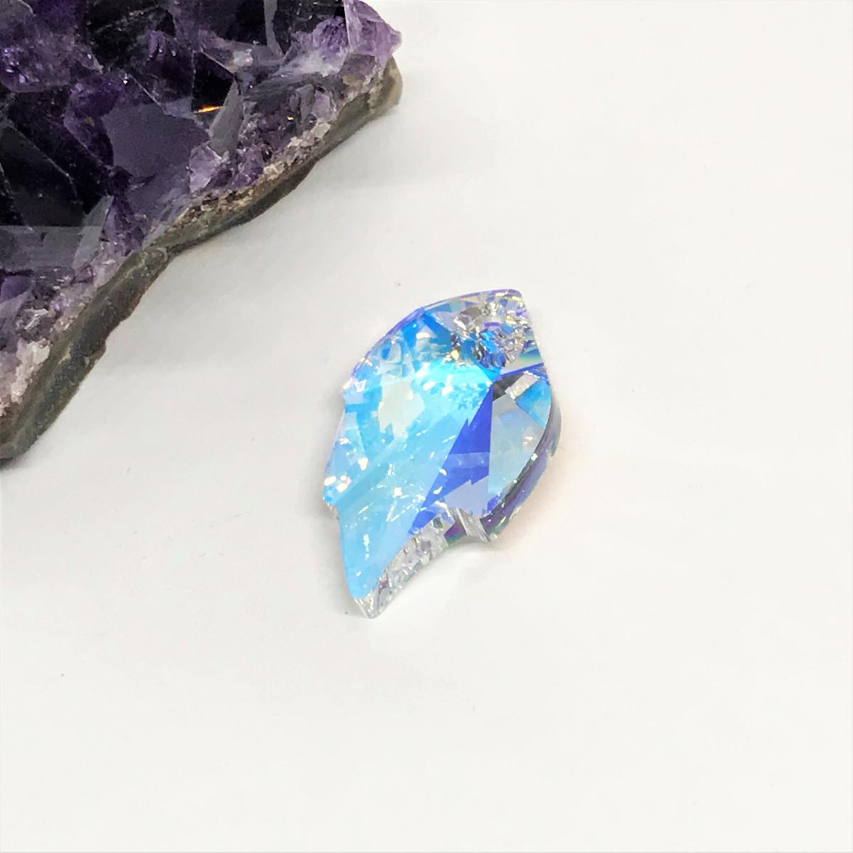 Swarovski Elements Hoja | 25mm | Aurora Boreal (C4)-(10HJ)