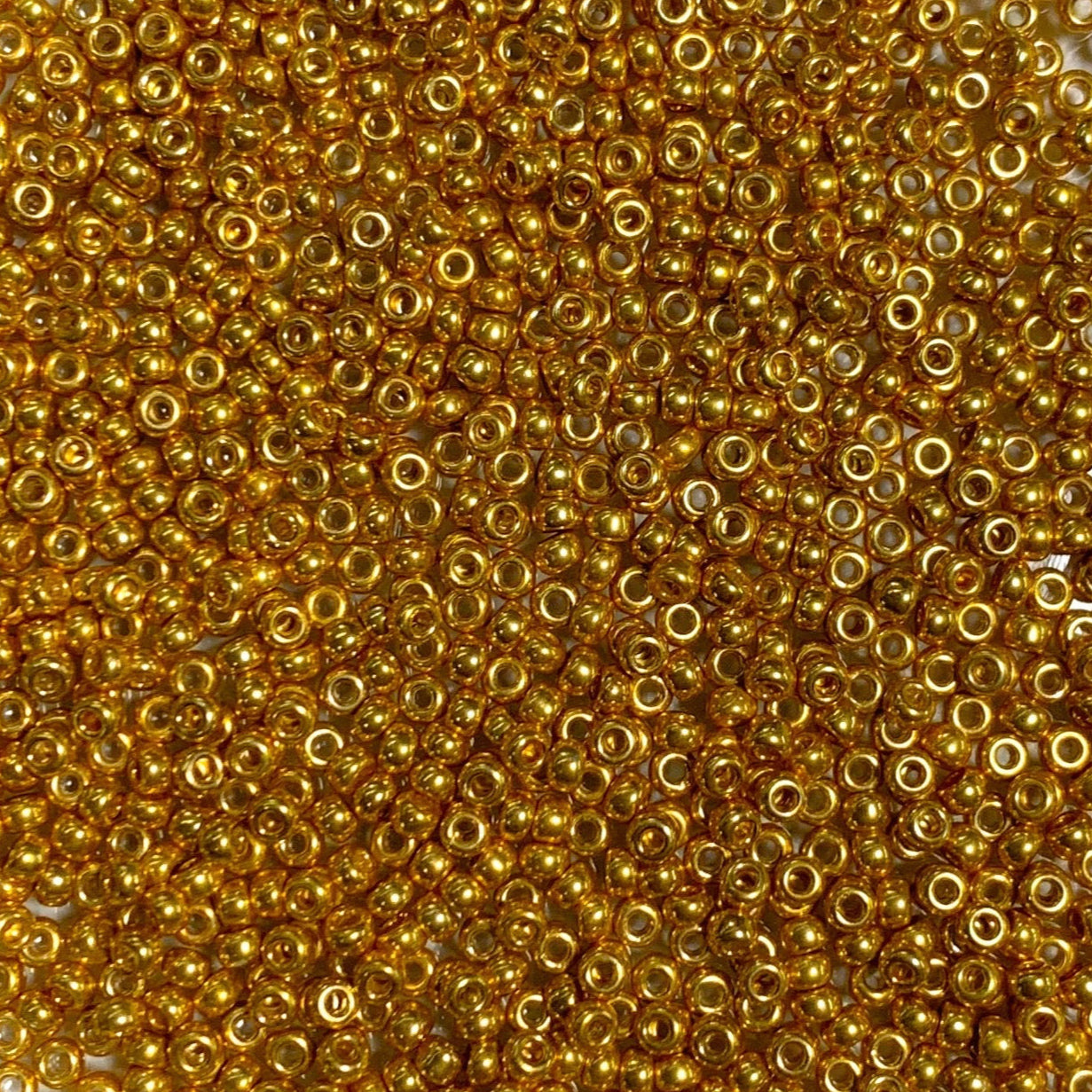 MIYUKI ROUND ROCAILLES 11/0 | 1054RR | METALIZADO DORADO(C32)[C12]